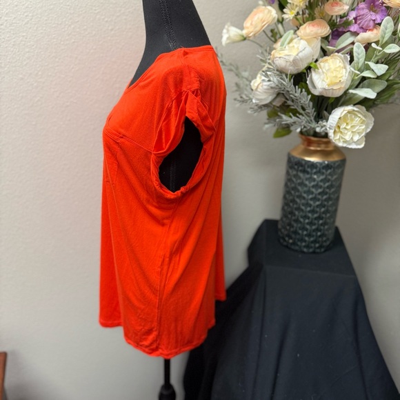 Cabi Bright Orange Cap Sleeve Pocket Tee – Size L - Picture 3 of 9